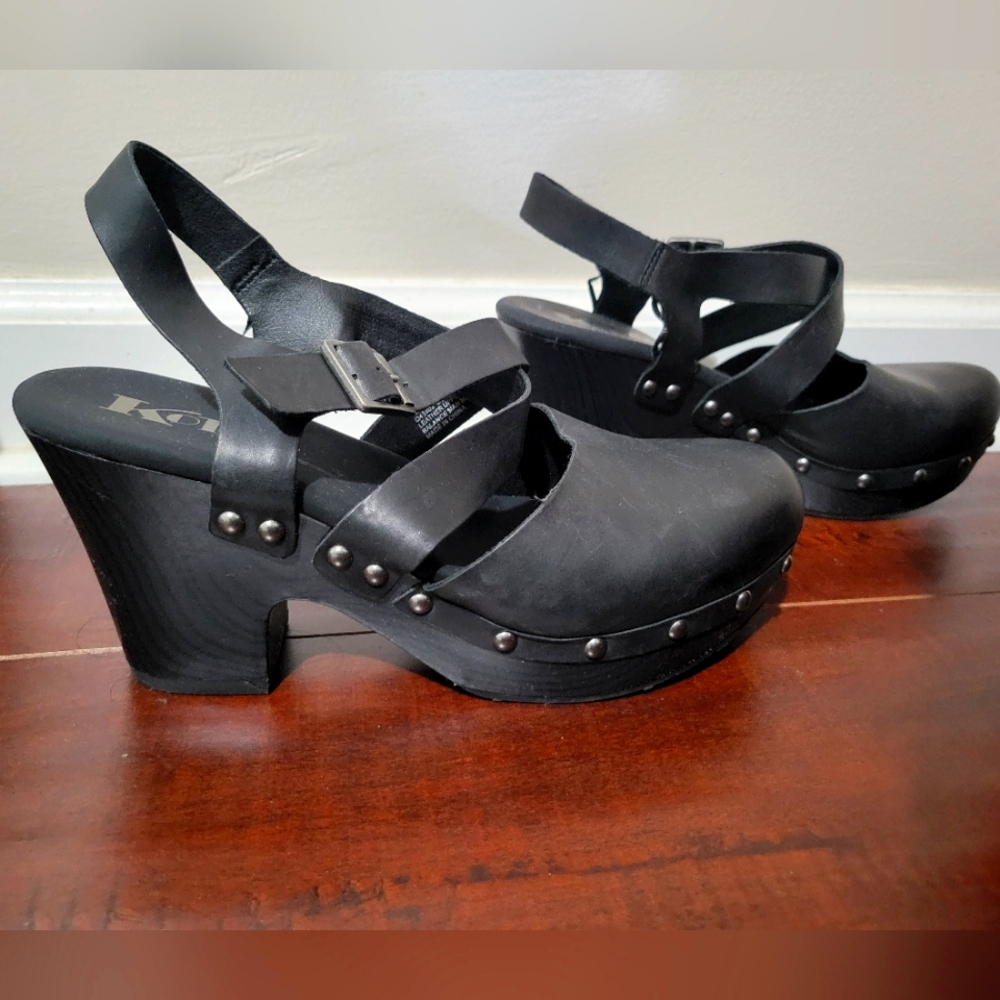 Black, Korks size 7 clog type shoes